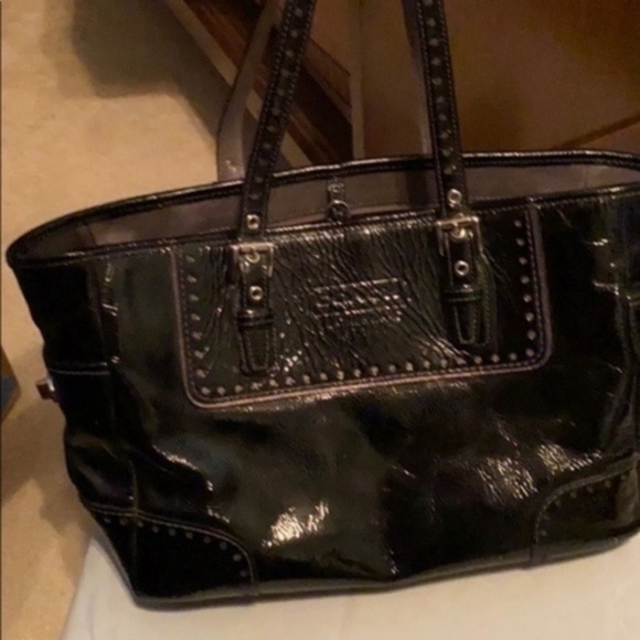 Black Leather Tote Bag - Picture 1 of 12